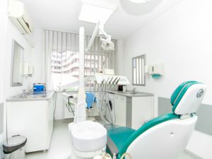 دندانپزشکی طرف قرارداد بیمه ملت در کرج